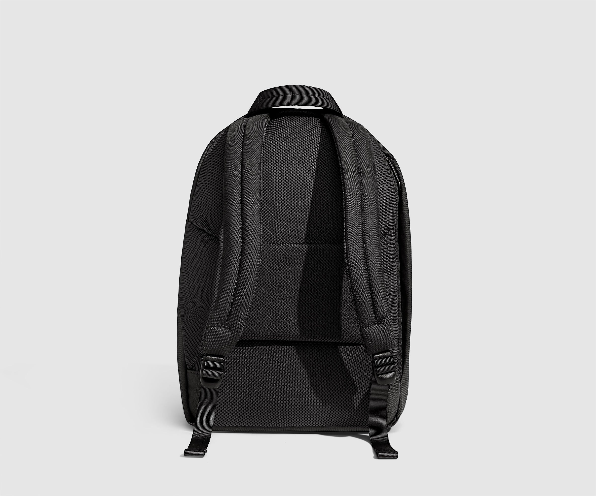 Active Backpack 26L in Jet Black - Image 7
