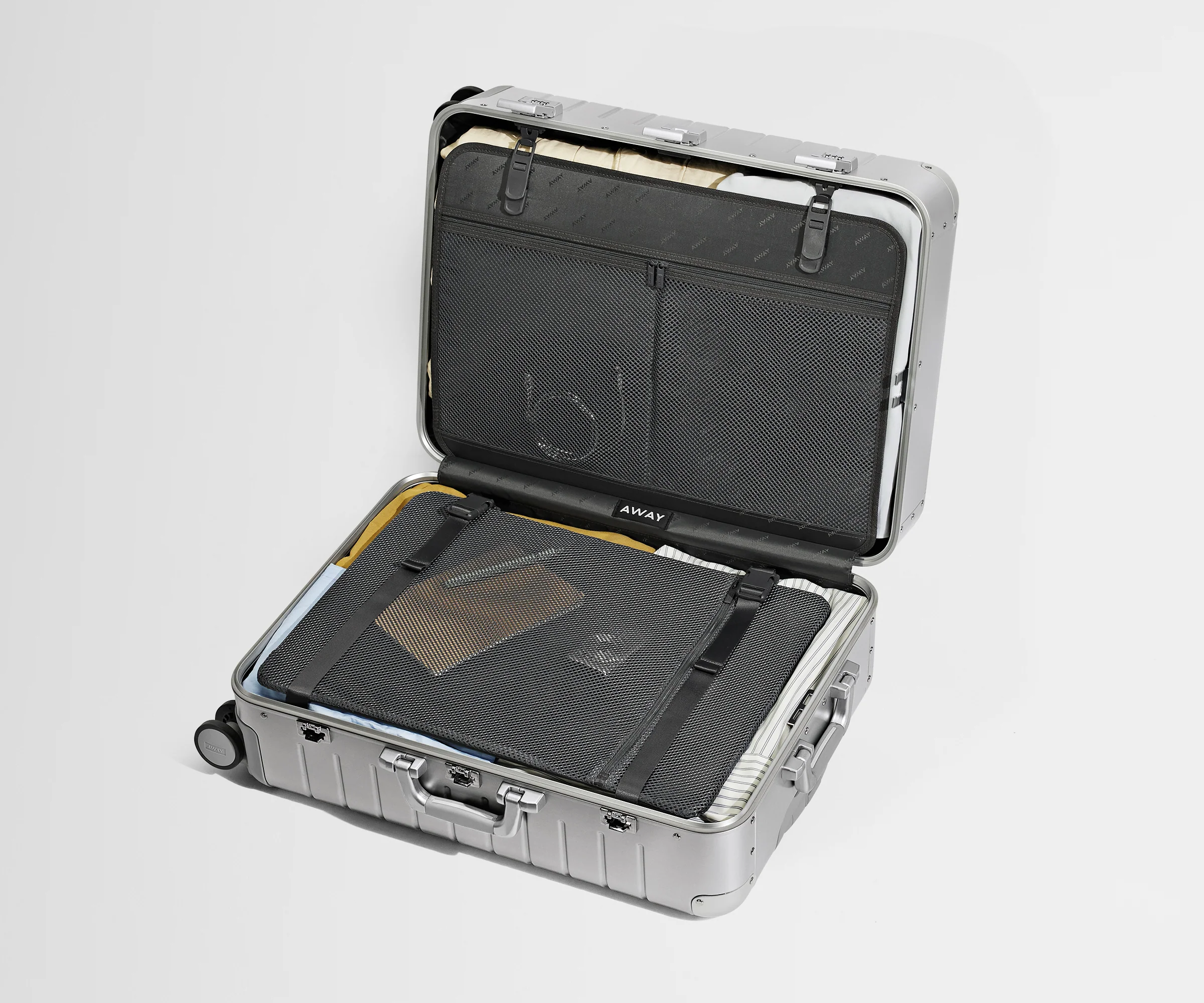 The Medium: Aluminum Edition in Silver - Image 3