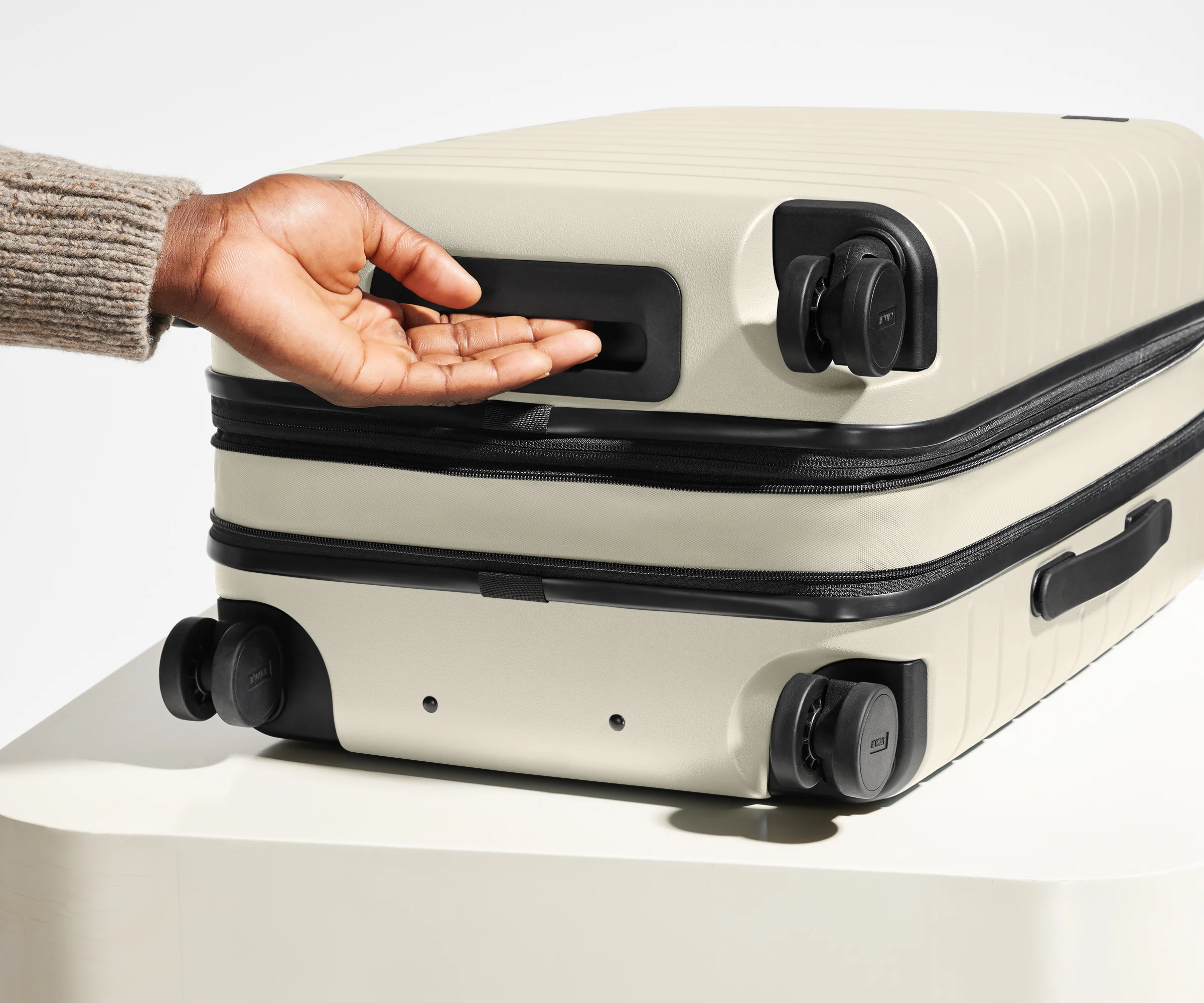 The Bigger Carry-On Flex in Salt White - Image 6