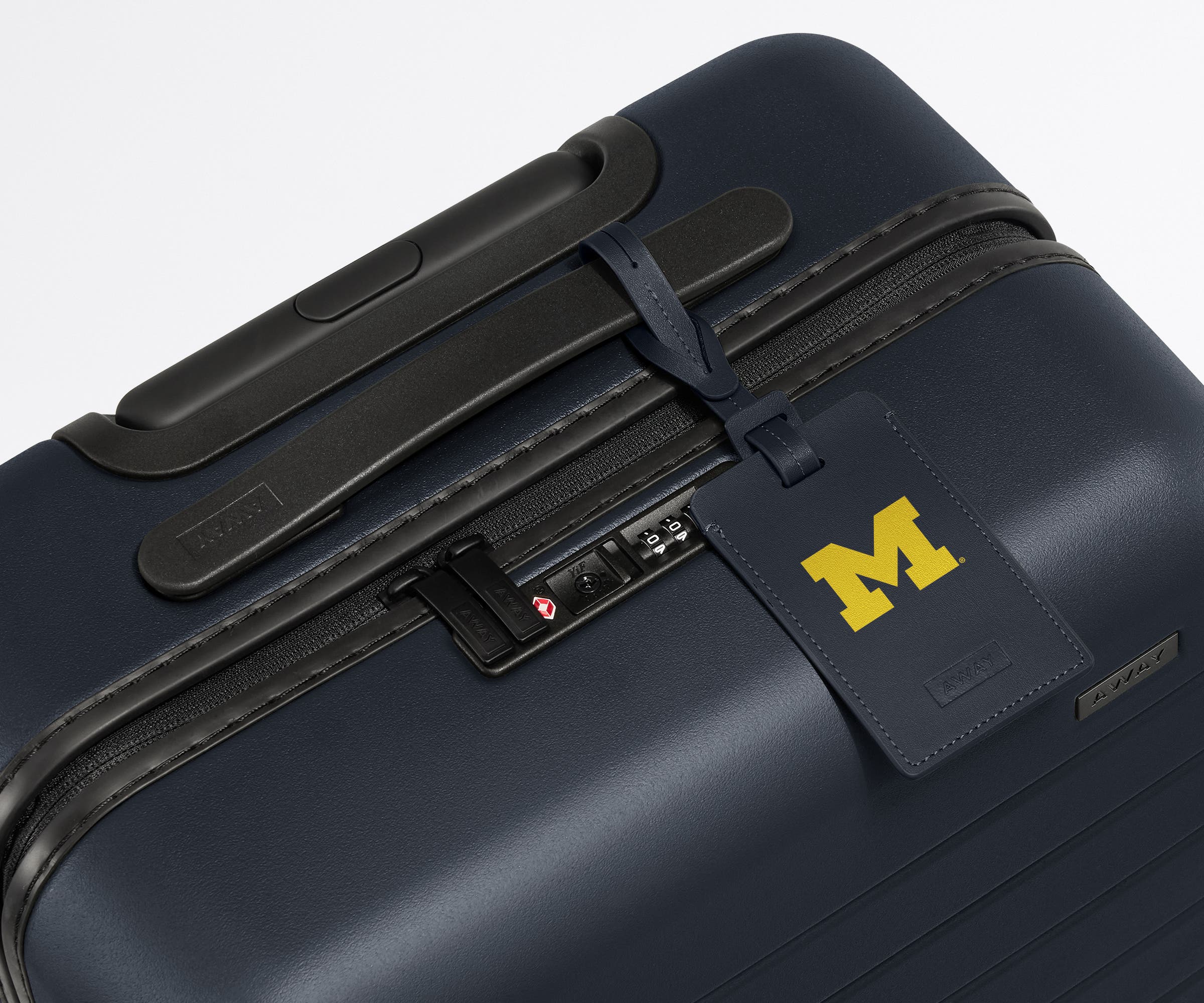 The Collegiate Luggage Tag in University of Michigan ™ - Image 2