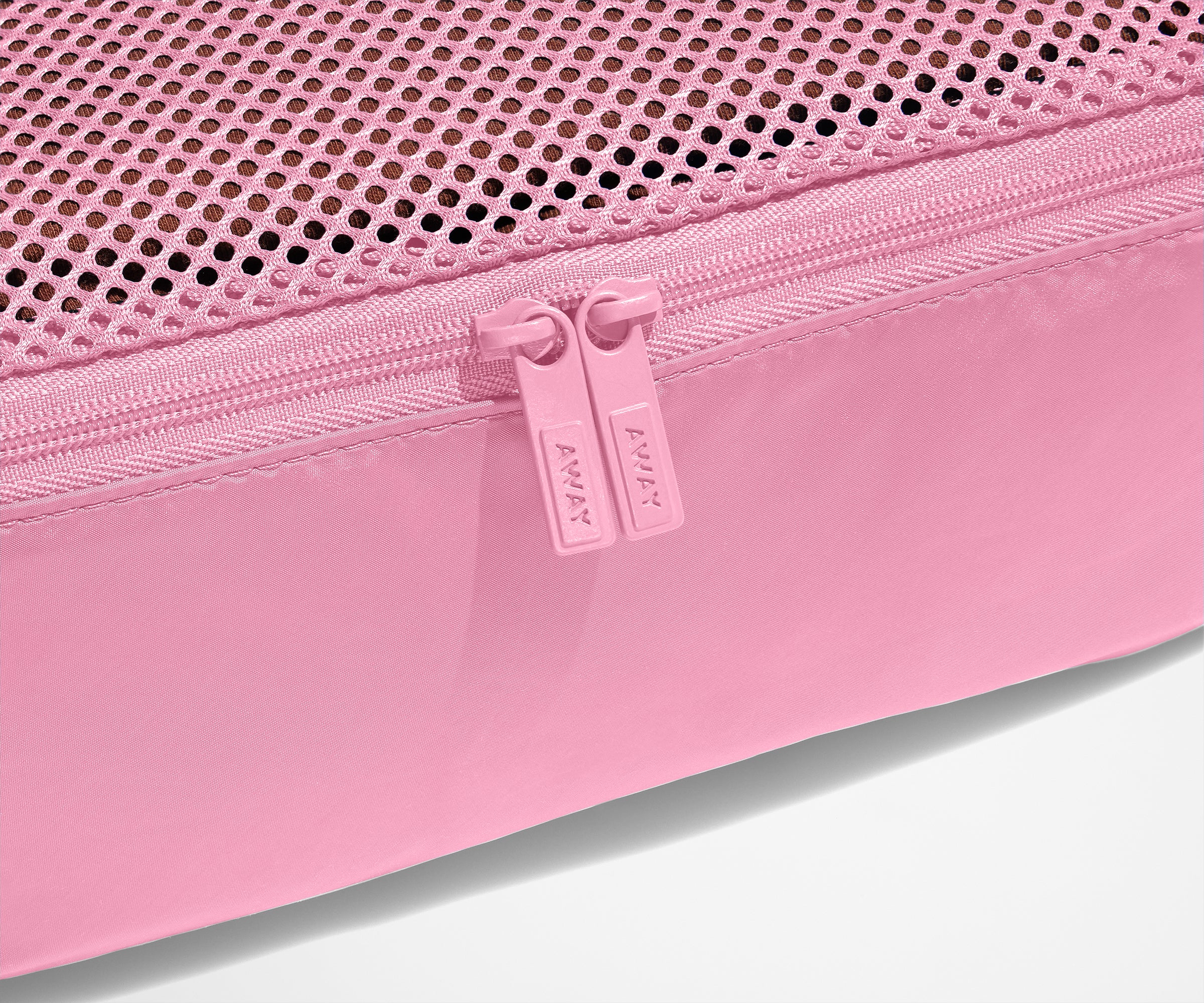 The Insider Packing Cubes in Hot Pink - Image 4