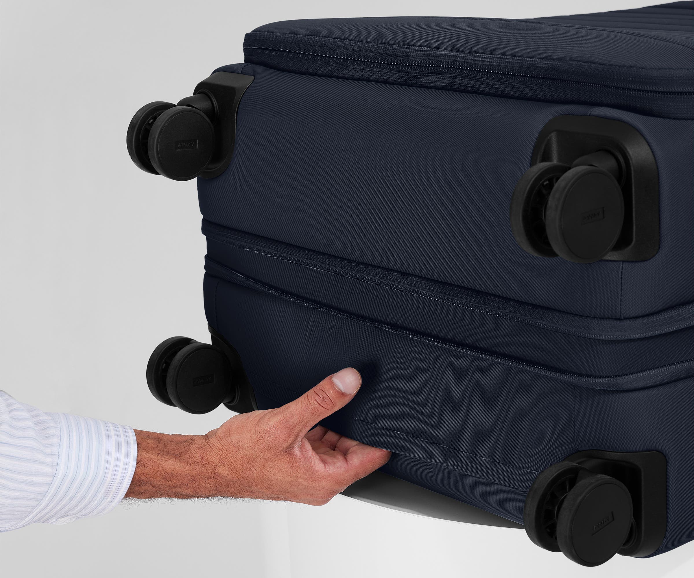 The Softside Large in Navy Blue - Image 8