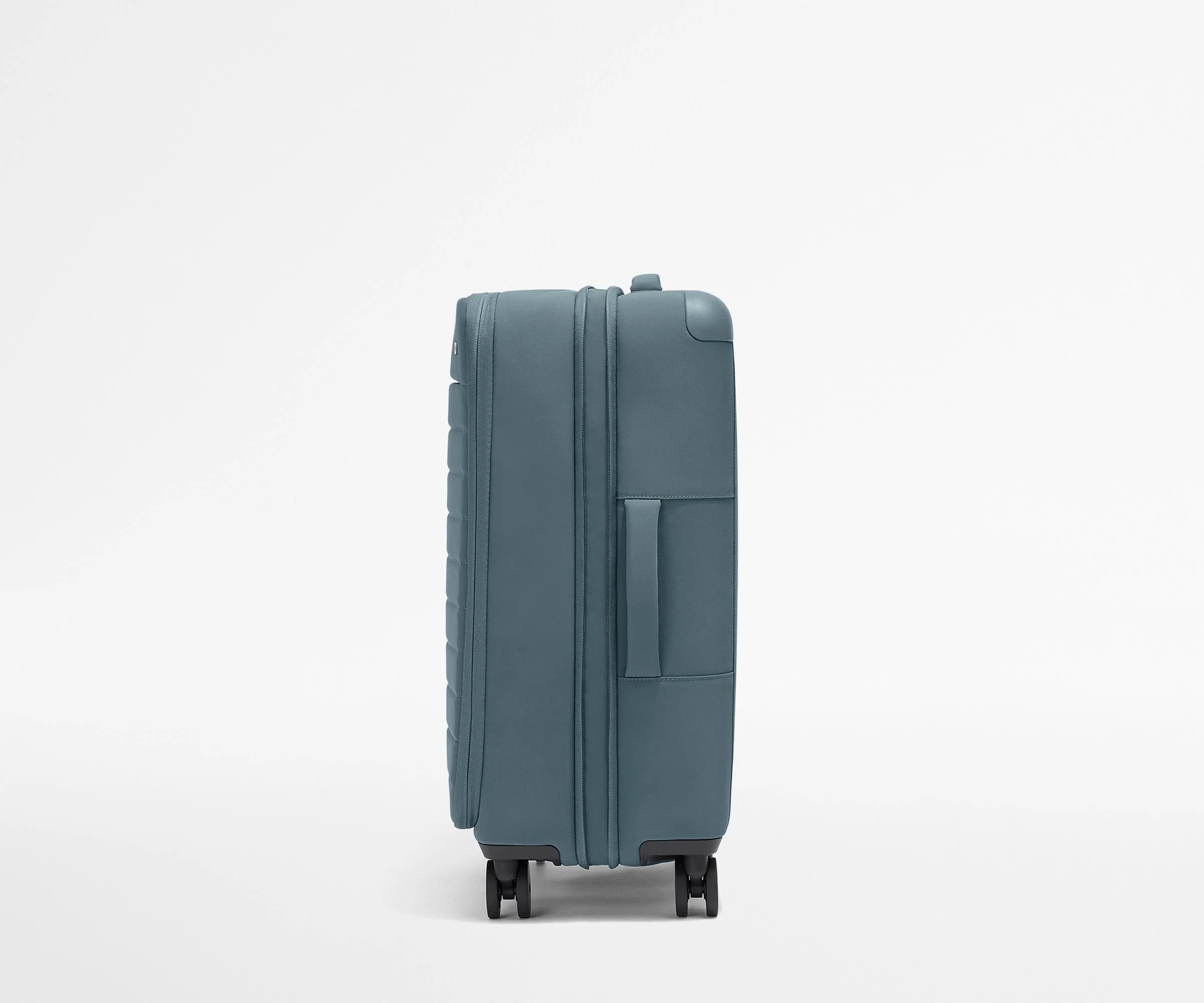 The Softside Medium in Coast Blue - Image 3