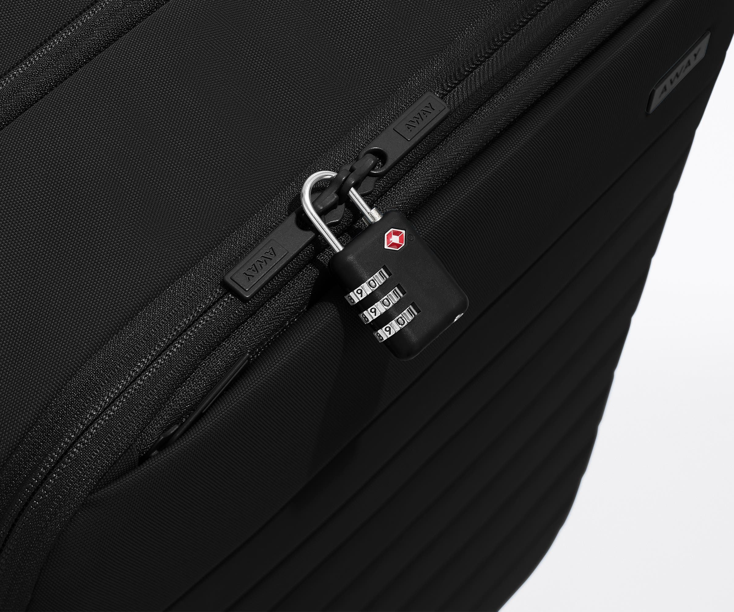 The Softside Medium in Jet Black - Image 10