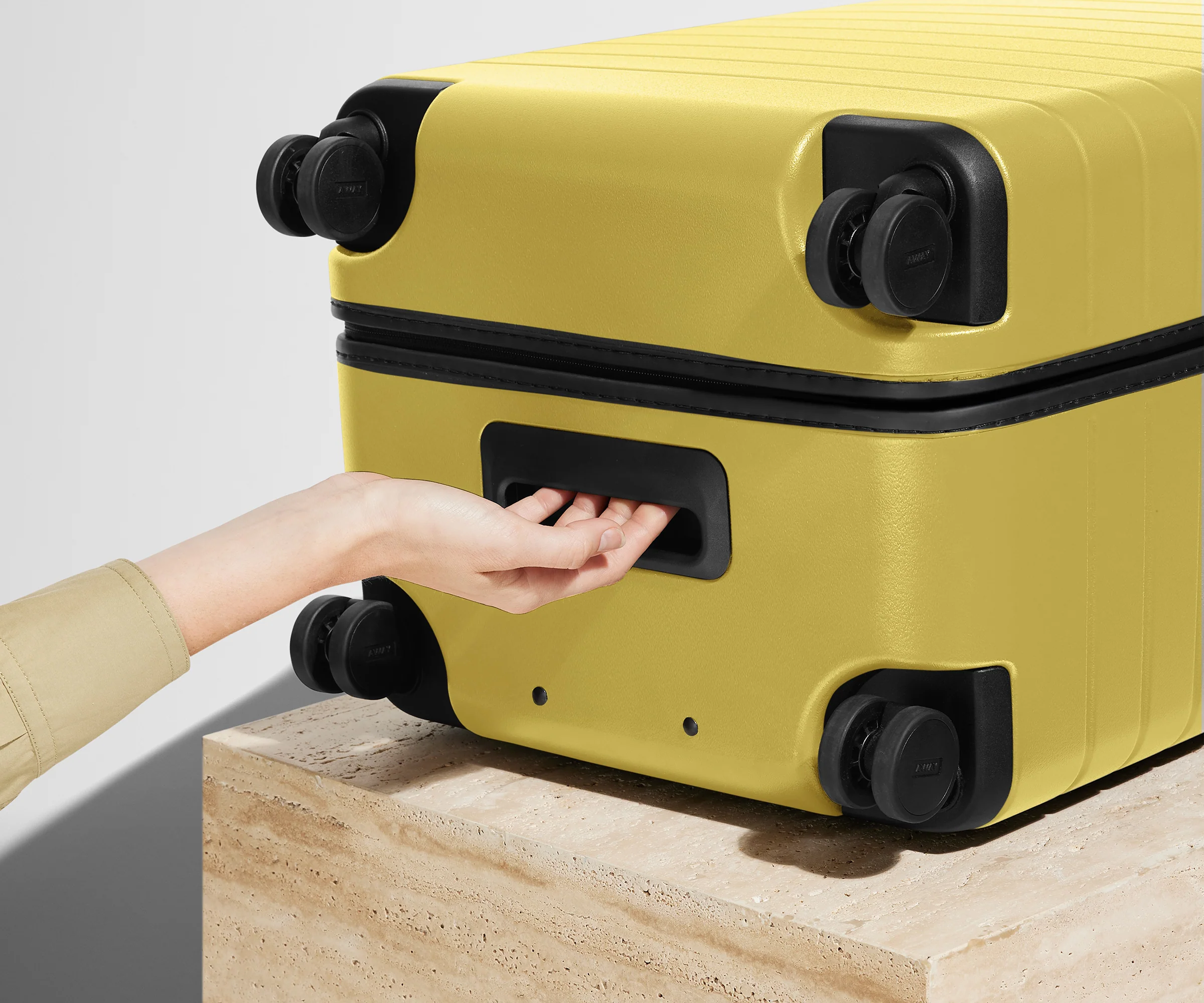The Trunk in Sunshine Yellow - Image 5